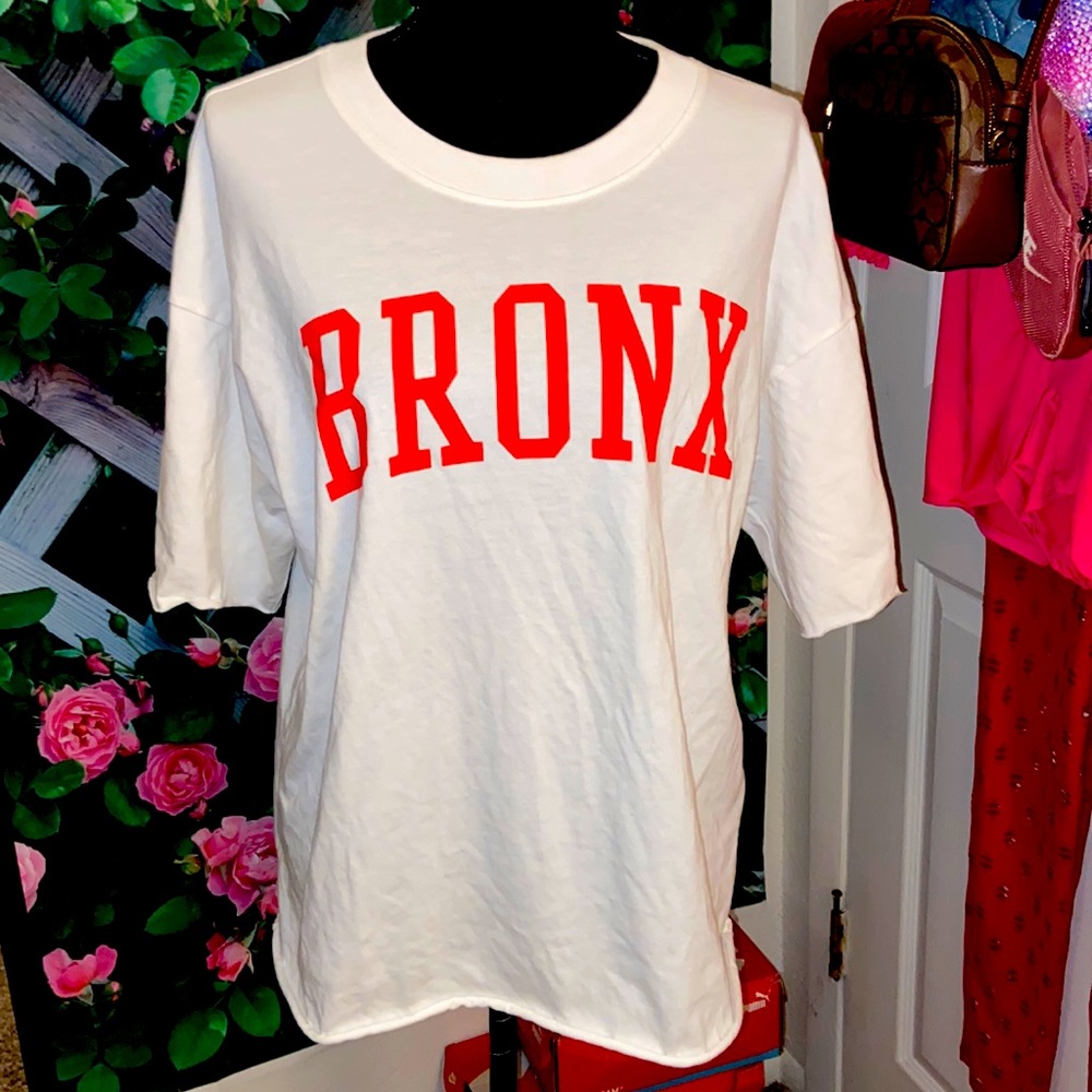 White T-shirt women’s